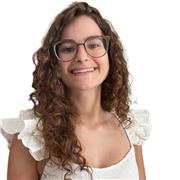 Nutricionista con experiencia en programas de educación alimentaria en escuelas para niños de 6-12 años, funcionarios y maestros.